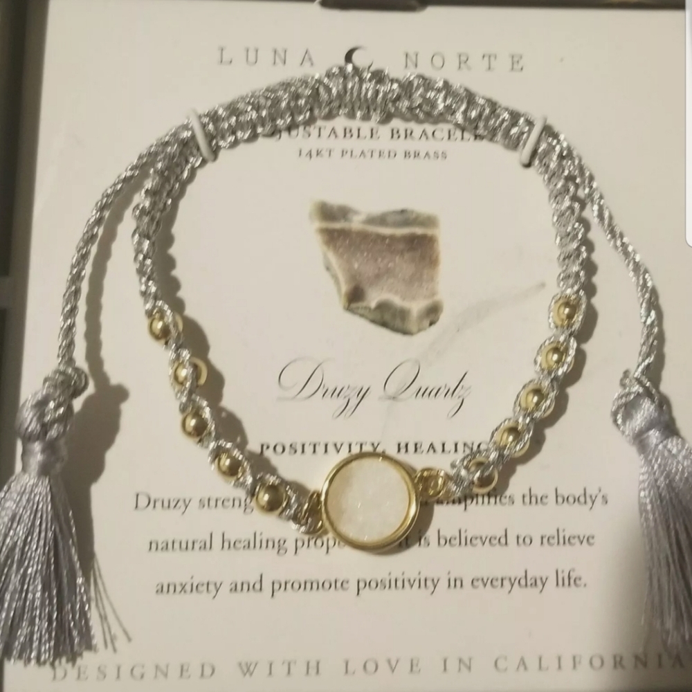 LUNA NORTE WHITE DRUSY QUARTZ GEMSTONE W/ TASSELS
